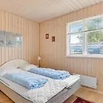 Casa de Férias With Sauna 261 Broager